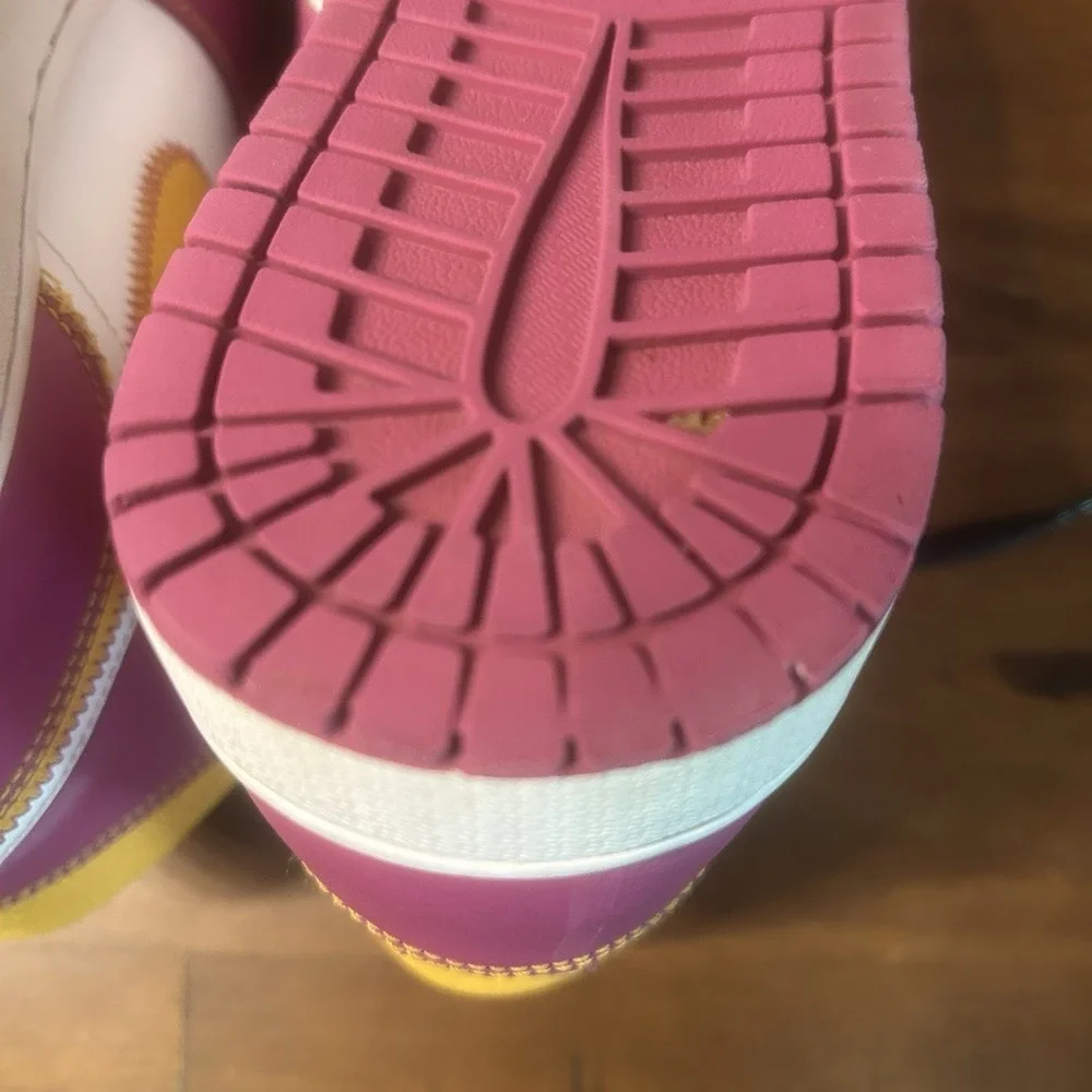 Air Jordan 1 Mid Día de Muertos Women's‎ 8 Fuchsia White Orange 2020 DC0350-100
